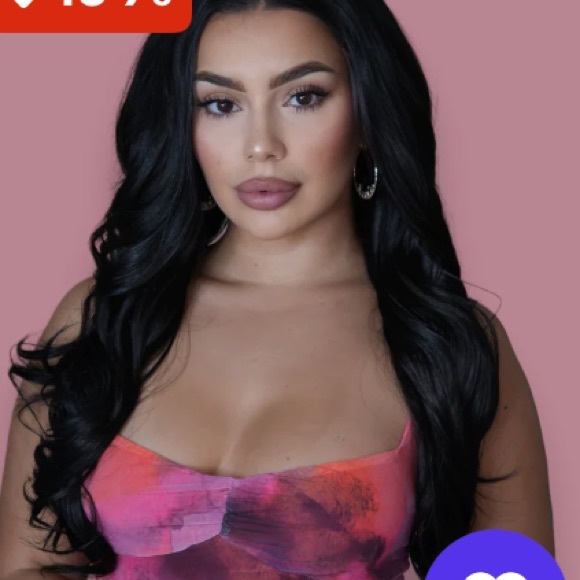 Miona wig - Picture 1 of 1